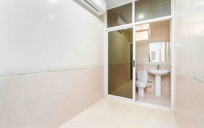 Al Baraha Compound 1 Image