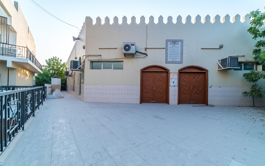 Labor Camp - Muhaisnah Image