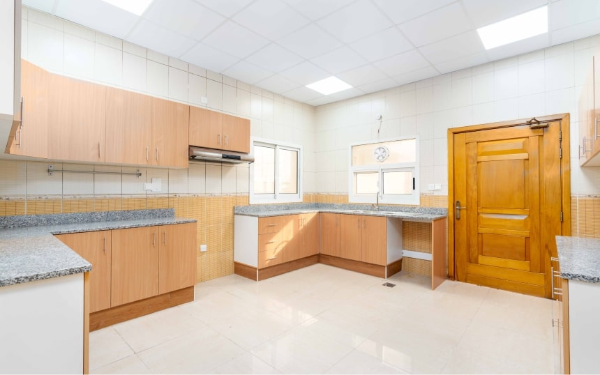 Al Baraha Compound 1 Image